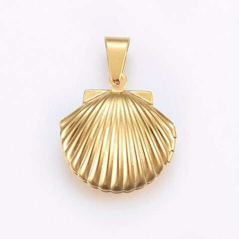 BeadsBalzar Craft Store Ion Plated 316 Stainless Steel Locket Pendant Charm for photo, Scallop, Real 18k Gold Plated