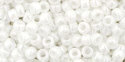 250g TOHO - Round 8/0 : Opaque-Lustered White (TR-08-121-250G) 250g TOHO - Round 8/0 : Opaque-Lustered White (TR-08-121-250G)