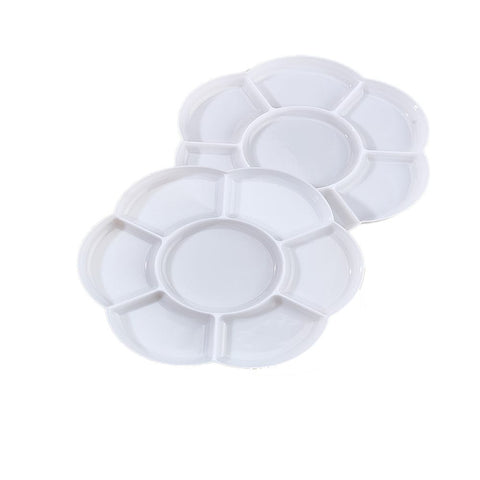 7-Compartment Plastic Watercolor & Oil Paint Palette – Flower Shape, White 7-Compartment Plastic Watercolor & Oil Paint Palette – Flower Shape, White
