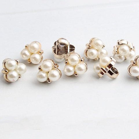 BeadsBalzar Beads & Crafts Plastic Shank Buttons, Plastic Imitation Pearl, for Garment Accessories, Flower 15mm