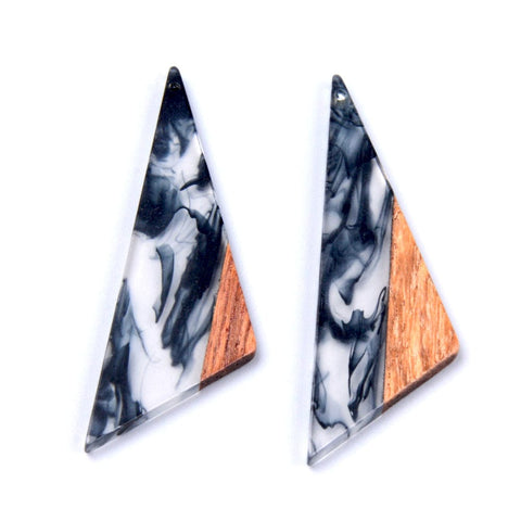 BeadsBalzar Beads & Crafts (WR9889-04) Resin & Walnut Wood Pendants, Two Tone, Triangle, Black, 66mm (2 PCS)