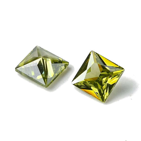 OLIVE DRAB Cubic Zirconia Cabochons, Point Back, Square, Olive Drab 6x6x3mm Cubic Zirconia Cabochons, Point Back, Square, Olive Drab 6x6x3mm