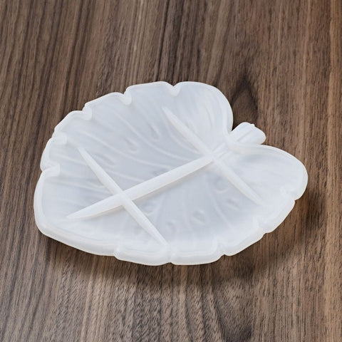 DIY Monstera Leaf Dish Tray Silicone Mold for UV Resin & Epoxy Resin – 160x154x19mm Monstera Leaf Silicone Mold for Resin Tray Making | BalzarCrafts