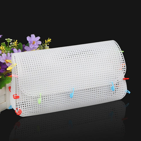 DIY Rectangle-shaped Plastic Mesh Canvas Sheet DIY Rectangle-shaped Plastic Mesh Canvas Sheet