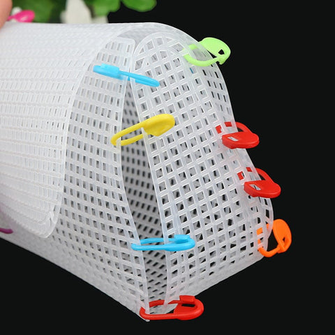 DIY Rectangle-shaped Plastic Mesh Canvas Sheet DIY Rectangle-shaped Plastic Mesh Canvas Sheet