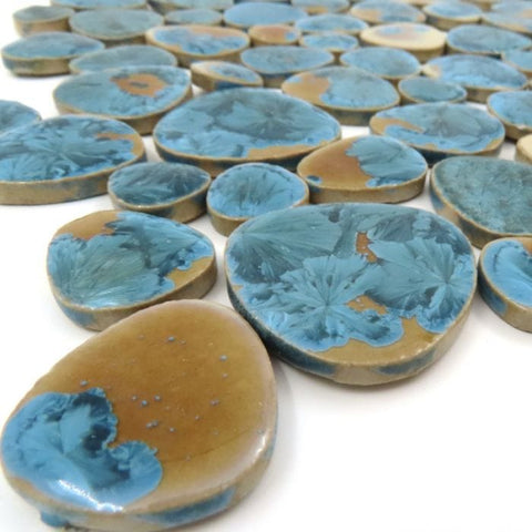 MORRIS BLUE Loose Pebble-Shaped Ceramic Mosaic Tiles – 125g Pebble Ceramic Mosaic Tiles 125g | Indoor & Outdoor Mosaic Supplies