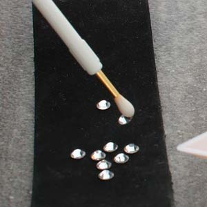 Magical Pick with Adhesive Resin Tip Magical Pick with Adhesive Resin Tip