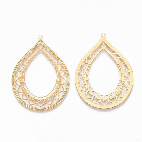 304 Stainless Steel Pendants, Teardrop, Golden Size: about 46mm long 304 Stainless Steel Pendants, Teardrop, Golden Size: about 46mm long, 33.5mm wide, 0.5mm thick, hole: 1.5mm.