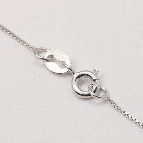 925 Sterling Silver Necklace Platinum Size: about 0.5mm wide 925 Sterling Silver Necklace Platinum Size: about 0.5mm wide