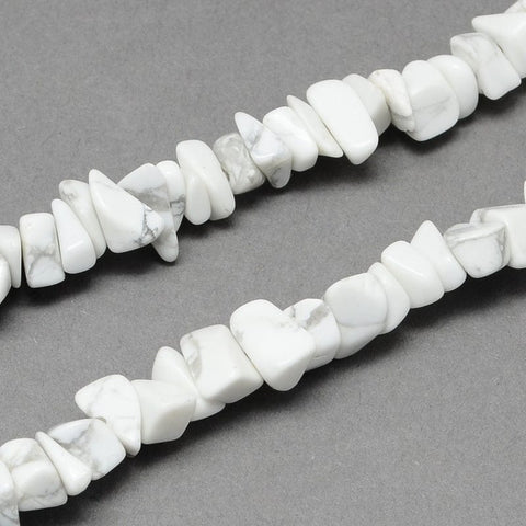BeadsBalzar Beads & Crafts (BC1551) Howlite chips white 4-10mm