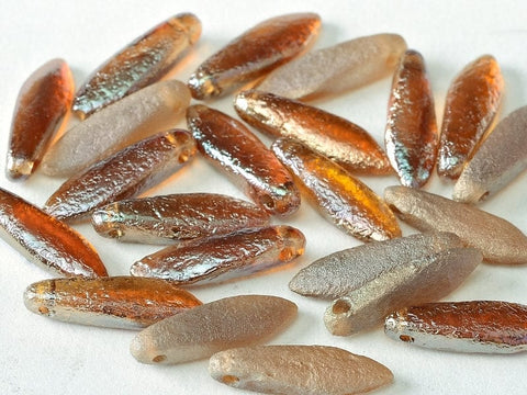 BeadsBalzar Beads & Crafts (CGD-00030-22580) GLASS DAGGERS 5 X 16 MM CRYSTAL ETCHED CELSIAN FULL