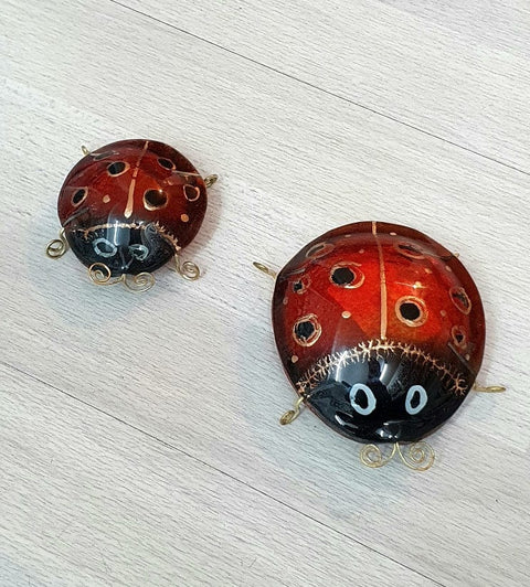 BeadsBalzar Beads & Crafts (MFH-08X-09X) HAND MADE GLASS ART LADYBIRD  (7CM X 6CM) (CHOOSE SIZE)