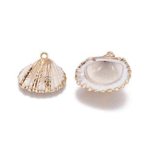 BeadsBalzar Beads & Crafts (SH5709A) Electroplate Shell Pendants, Shell, Golden, Golden Size: about 18~25mm wide, 17~23mm long