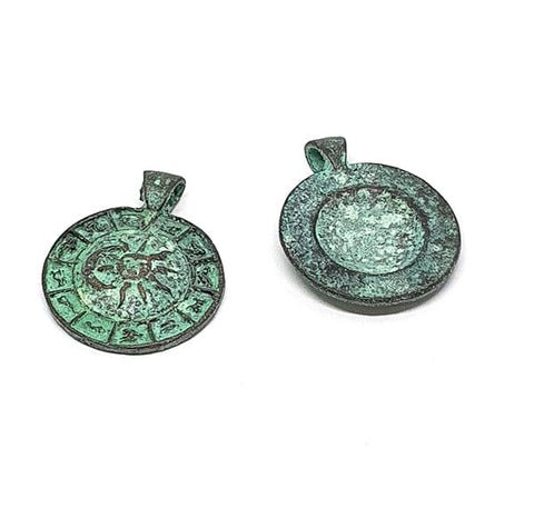 BeadsBalzar Beads & Crafts (X668704) GREEN PATINA PENDANT ROUND 28MM (2 PCS)