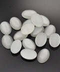 (CE6544A) Oval Cat Eye Cabochons, Gainsboro Size: about 20mm wdie, 30mm long (5 pcs) (CE6544A) Oval Cat Eye Cabochons, Gainsboro Size: about 20mm wdie, 30mm long (5 pcs)