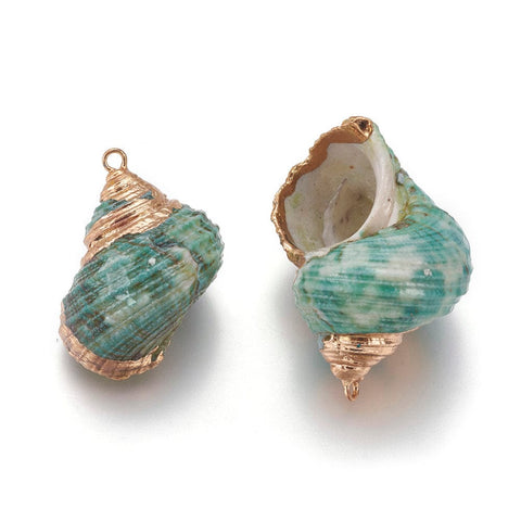 Electroplate Spiral Shell Pendants, with Brass Findings, Conch, Golden,25~36mm long, Electroplate Spiral Shell Pendants, with Brass Findings, Conch, Golden, Size: about 20~30mm wide, 25~36mm long, hole: 2mm