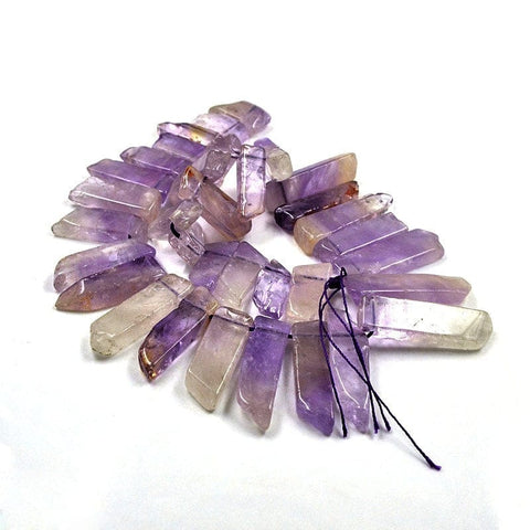 Natural Amethyst Graduated Beads Strands Natural Amethyst Graduated Beads Strands, Size: about 10~12mm wide, 23~62mm long, 4~6mm thick, hole: 2mm; about 38pcs/strand, 15.3"