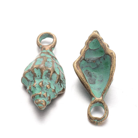 (SH5618) Conch Alloy Pendants, Nickel Free, Antique Bronze & Green Patina 19mm long Conch Alloy Pendants, Nickel Free, Antique Bronze & Green Patina Size: about 8.5mm wide, 19mm long, 5mm thick, hole: 2.5mm.