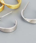 RHODIUM PLATED (925-BE06-R) Simple Twisted Curve Shape 925 Sterling Silver Earrings Simple Twisted Curve Shape 925 Sterling Silver Earrings