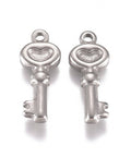 (SK7028A) 304 Stainless Steel Pendants, Heart Key, 20X8MM (2 PCS) (SK7028A) 304 Stainless Steel Pendants, Heart Key, 20X8MM (2 PCS)