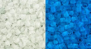 TOHO - Round 8/0 : Glow In The Dark - Crystal/Bright Blue (25 GMS) TOHO - Round 8/0 : Glow In The Dark - Crystal/Bright Blue (25 GMS)