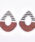 (WB6005) Resin & Wood Pendants, Drop, Sienna Size: about 49mm long, (2 PCS) Resin & Wood Pendants, Drop, Sienna Size: about 49mm long, 41mm wide, 3~4mm thick, hole: 2mm.